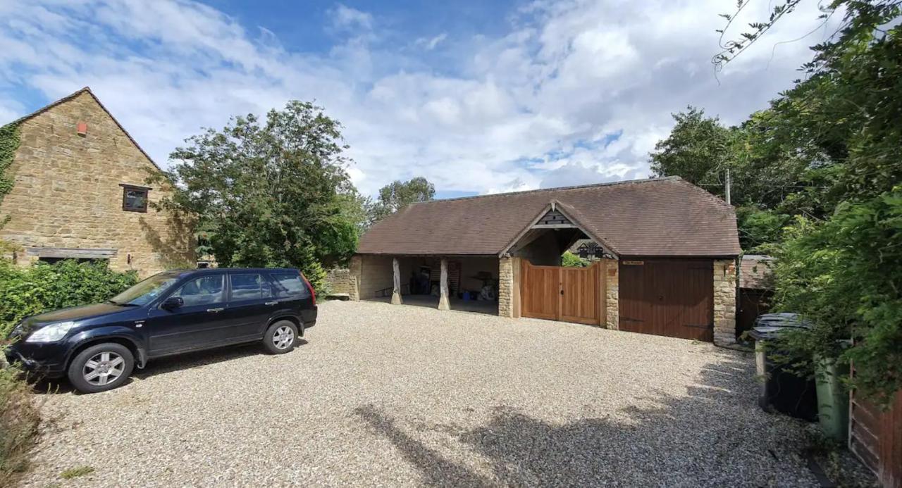 Granary Cottage - Luxury Barn Conversion Weston Subedge ภายนอก รูปภาพ