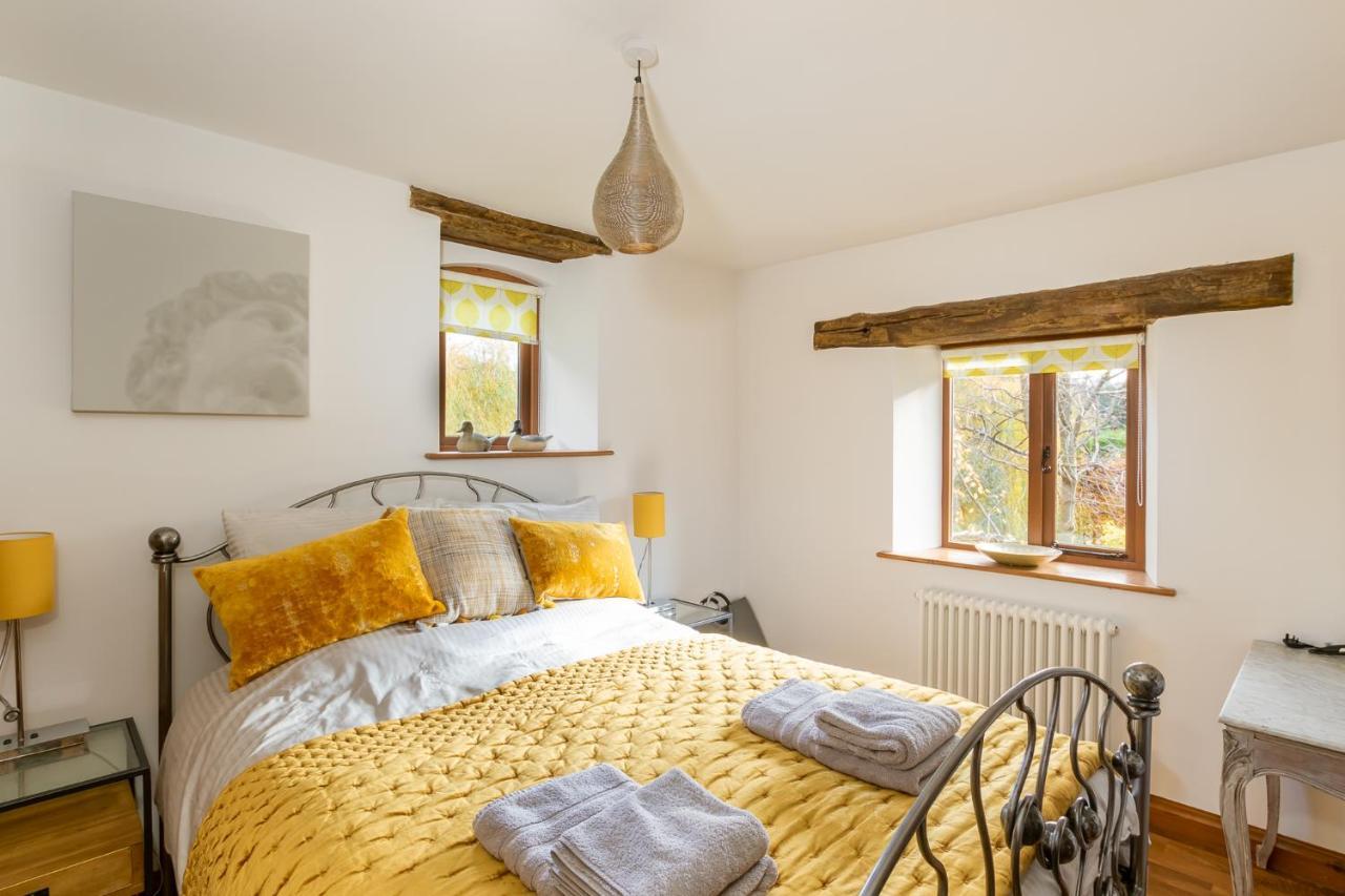 Granary Cottage - Luxury Barn Conversion Weston Subedge ภายนอก รูปภาพ
